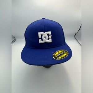 DC SHOES Cap Baseball Hat Flexfit 6-7/8 - 7-1/4 Blue